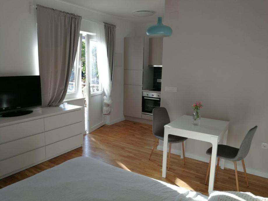 Rita - Free Bikes Apartman Zára